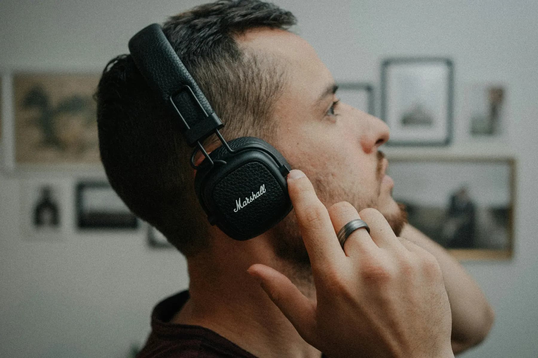 A quiet blue SelfTalk listening moment